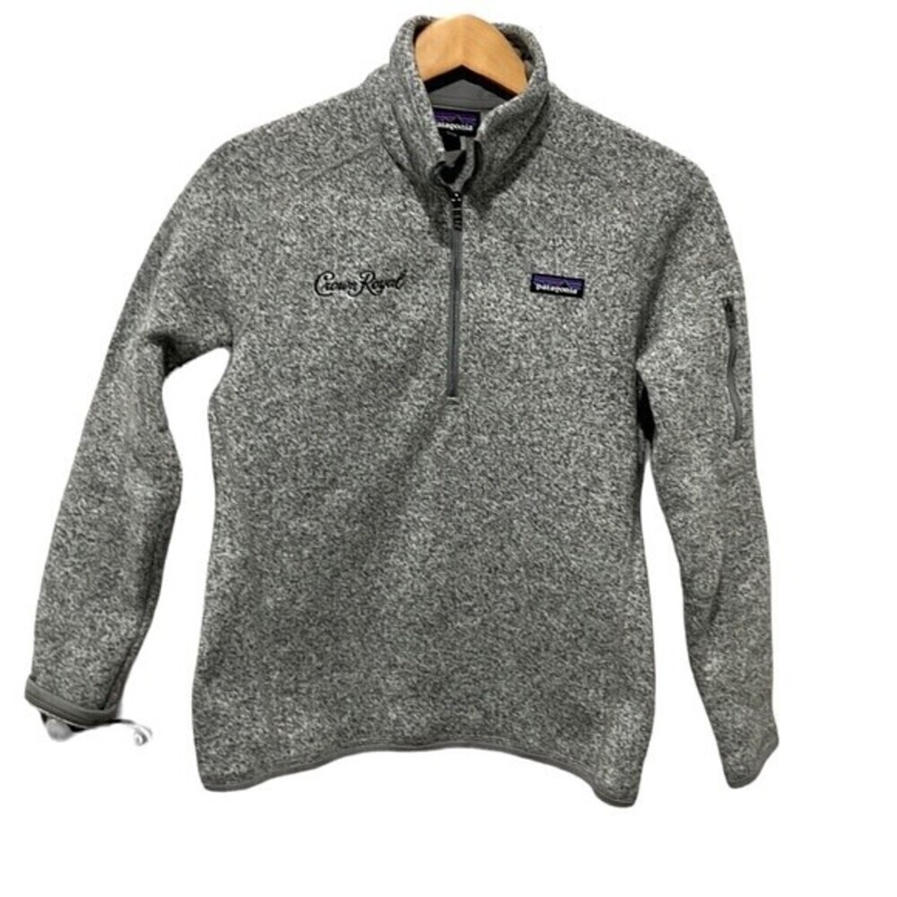 Patagonia women’s gray 1/4 zip better sweater size M